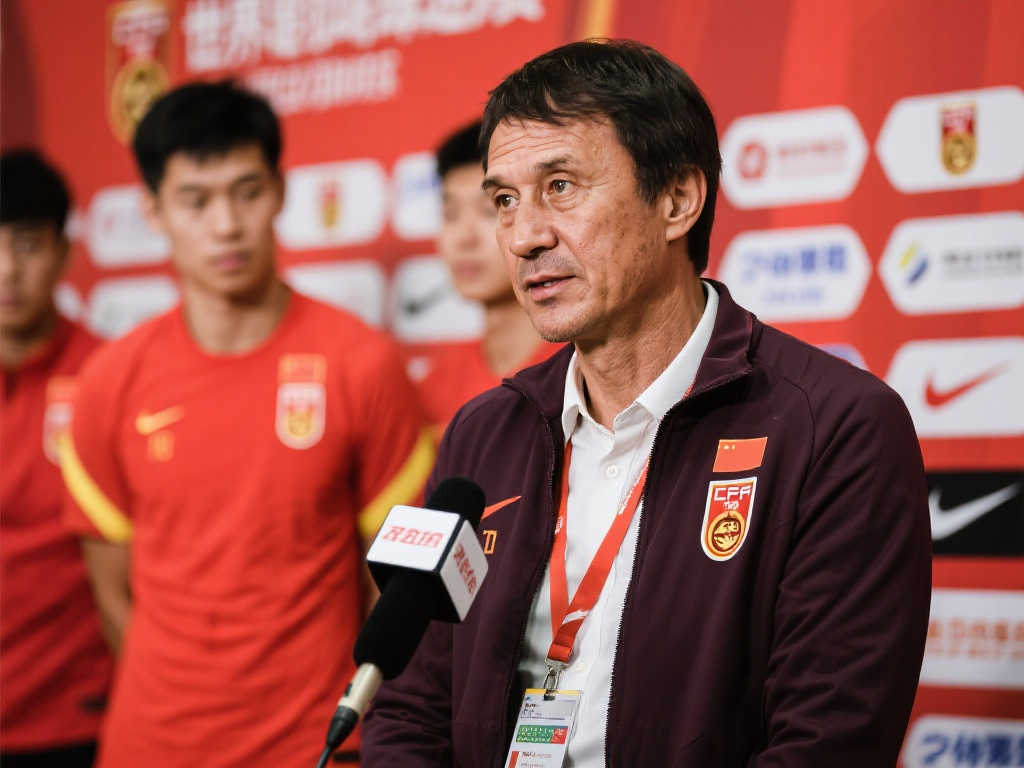 官方：69岁克罗地亚名帅伊万科维奇执掌国足教鞭，昔日率泰山问鼎冠军